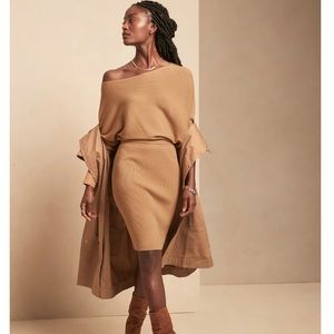 Banana Republic Off Shoulder Sweater Dress Camel Tan Color Size Medium